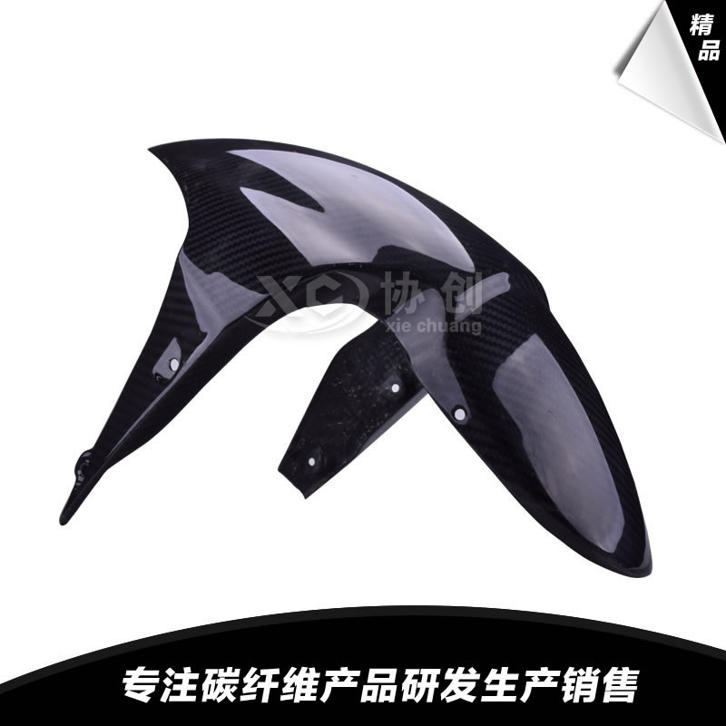 碳纖維應(yīng)用于汽車(chē)行業(yè)的優(yōu)勢(shì)具體體現(xiàn)在哪？
